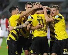 高圆圆苏州,剧组行,路遇萌娃引,万博体育manbet平台,万博体育manbet,app,万博体育平台